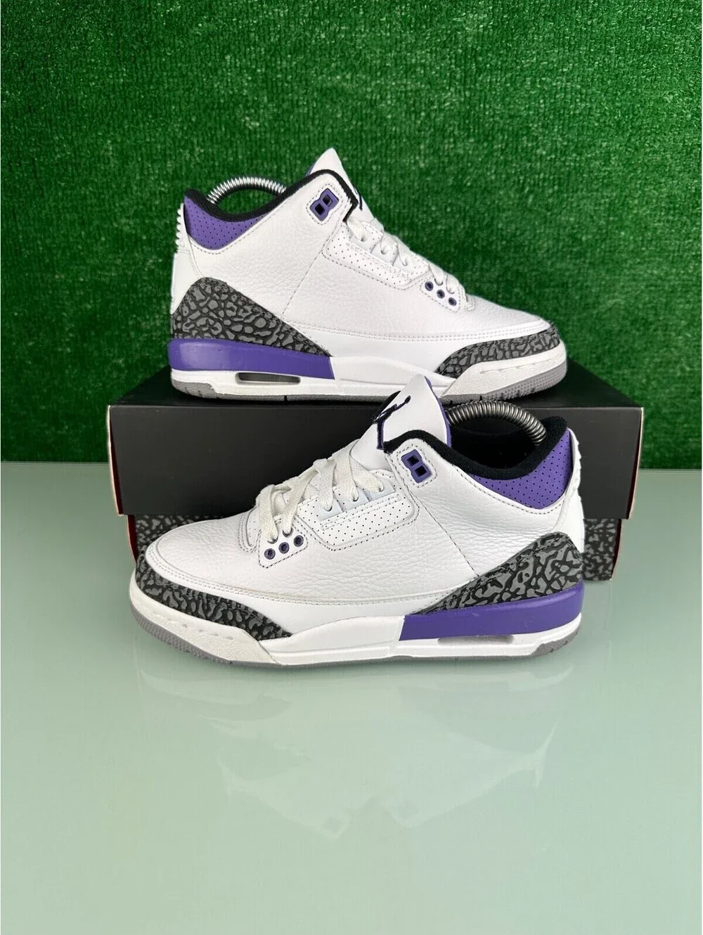 Size 5Y - Jordan 3 Retro Mid Dark Iris (GS)